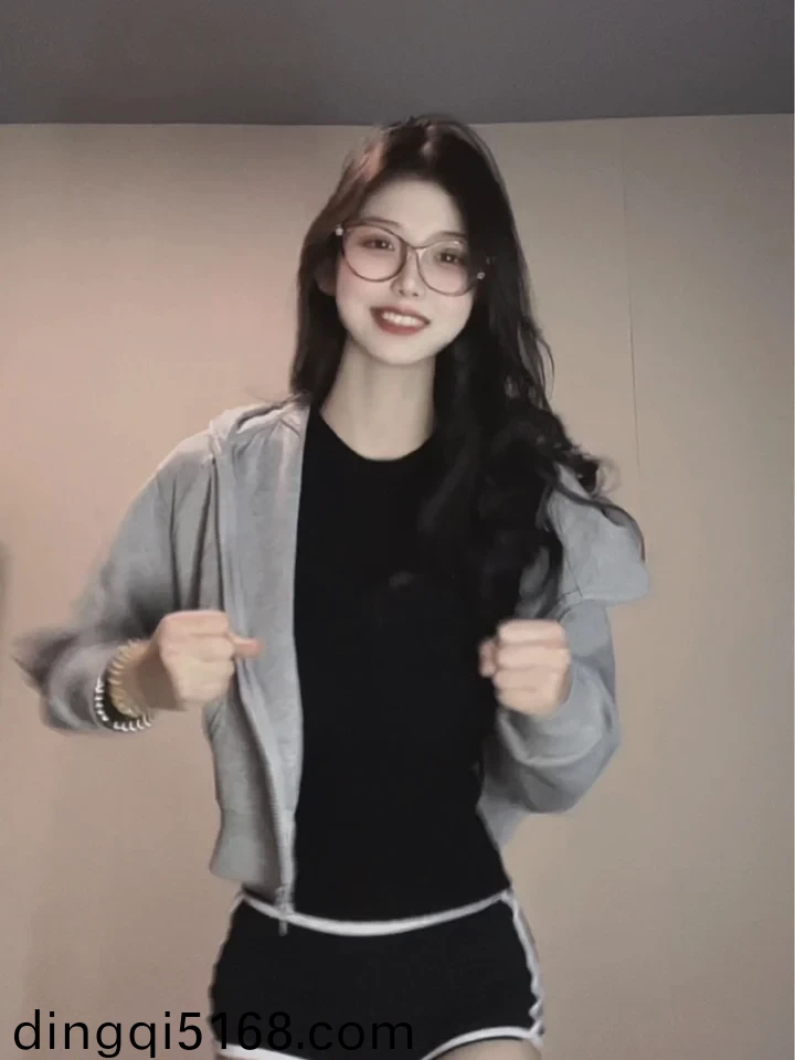 齐b小裙